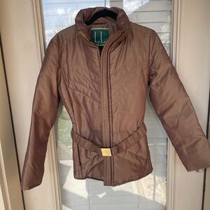 Larry Levine Brown Quilted down Jacket w Belt size extra small back to school